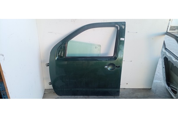 Recambio de puerta delantera izquierda para nissan navara pick-up (d40m) king cab le 4x4 referencia OEM IAM   