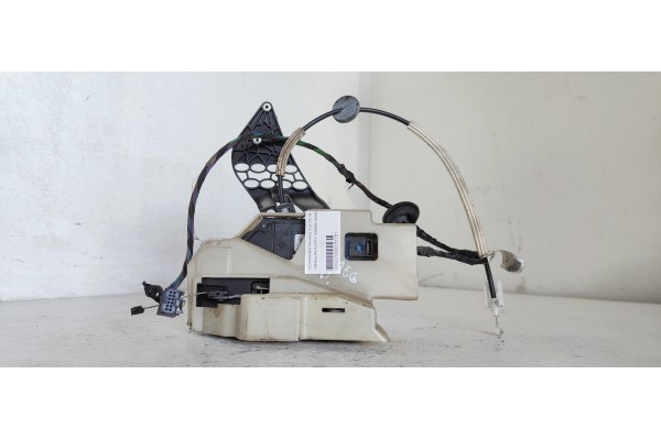 Recambio de cerradura puerta trasera derecha para volkswagen touareg (7la) tdi r5 referencia OEM IAM   