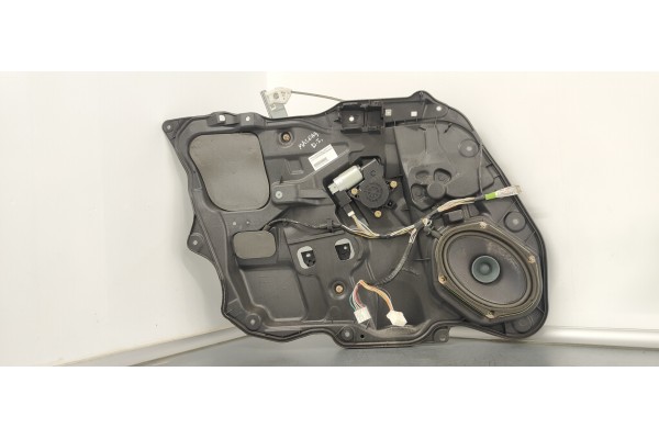 Recambio de elevalunas delantero izquierdo para mazda 3 berlina (bk) 2.0mzcd 143 fap referencia OEM IAM   