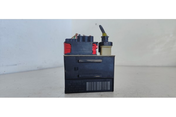 Recambio de caja precalentamiento para peugeot 308 1.6 blue-hdi fap referencia OEM IAM 9662570880  