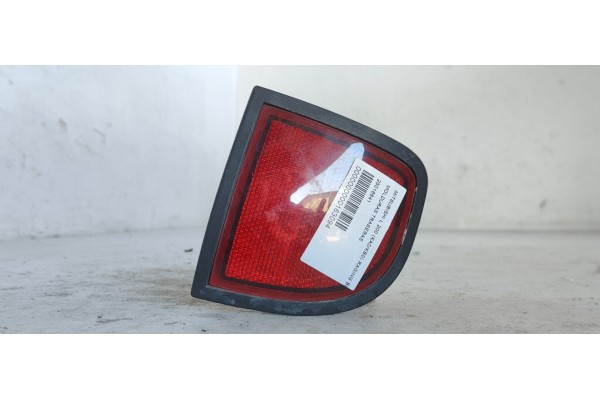 Recambio de molduras traseras para mitsubishi l 200 (ka0/kb0) raging bull referencia OEM IAM 25016641  