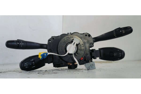 Recambio de mando multifuncion para peugeot 308 confort referencia OEM IAM 96652985XT  