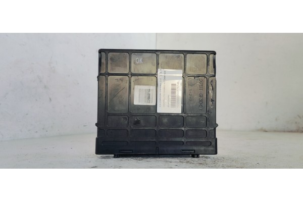 Recambio de centralita cambio automatico para kia carnival 2.9 crdi cat referencia OEM IAM 954403A280  