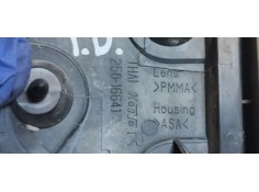 Recambio de molduras traseras para mitsubishi l 200 (ka0/kb0) raging bull referencia OEM IAM 25016641  