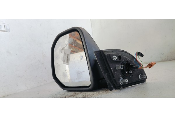 Recambio de retrovisor izquierdo para peugeot partner kombi 1.6 hdi 110 fap referencia OEM IAM   