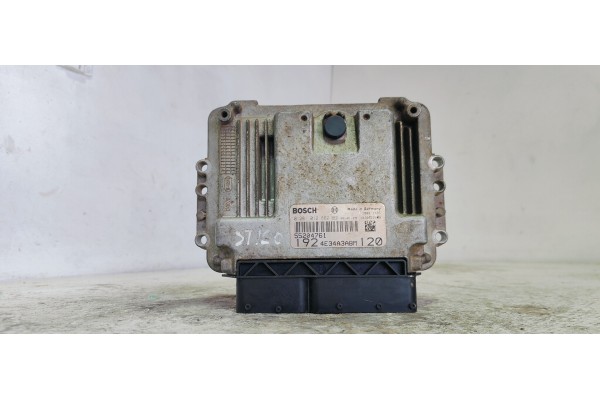 Recambio de centralita motor uce para fiat stilo (192) referencia OEM IAM 0281012862  