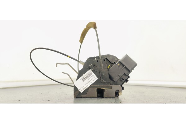 Recambio de cerradura puerta delantera izquierda para mazda 3 berlina (bk) 2.0mzcd 143 fap referencia OEM IAM 3N6AA21813K  