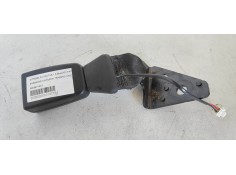 Recambio de enganche cinturon trasero central para citroen c4 cactus shine referencia OEM IAM 98059715XT  