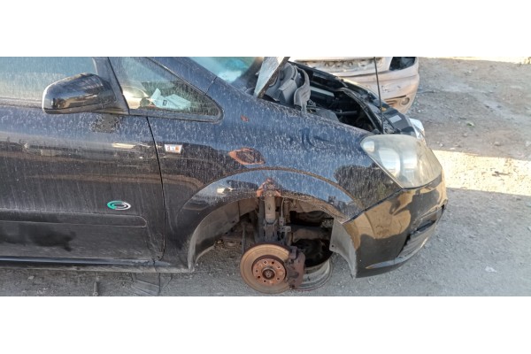 Recambio de aleta delantera derecha para opel zafira b enjoy referencia OEM IAM   