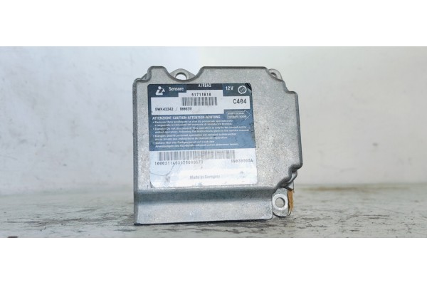 Recambio de centralita airbag para fiat stilo (192) 1.9 jtd cat referencia OEM IAM 51711816  