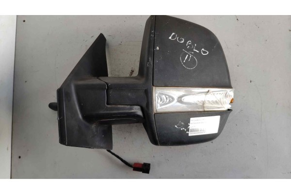 Recambio de retrovisor izquierdo para fiat doblo ii (152) 1.4 referencia OEM IAM 026286  