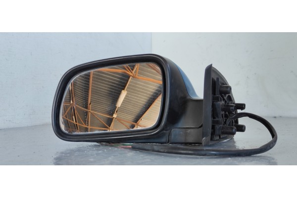 Recambio de retrovisor izquierdo para peugeot 307 break / sw (s1) break xt referencia OEM IAM 96528307XT  