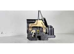 Recambio de cerradura puerta trasera derecha para ssangyong kyron 200 xdi sport referencia OEM IAM   