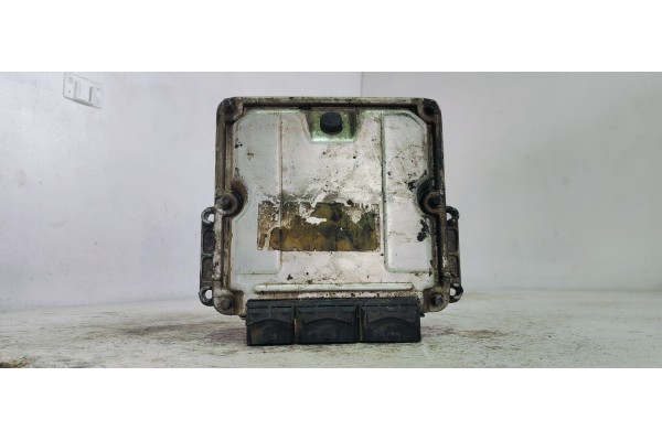 Recambio de centralita motor uce para renault scenic (ja..) 1.9 dci expression referencia OEM IAM 0281001934  