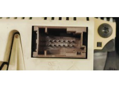 Recambio de pantalla multifuncion para peugeot 307 cc (s1) 2.0 referencia OEM IAM 9658083380  