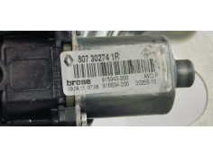 Recambio de elevalunas delantero derecho para renault scenic iii 1.6dci 130 fap referencia OEM IAM 807302741R  