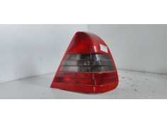 Recambio de piloto trasero derecho para mercedes-benz clase c (w202) berlina 2.5 diesel cat referencia OEM IAM   