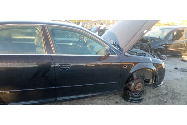 Recambio de puerta delantera derecha para audi a4 berlina (8e) 2.0 tdi referencia OEM IAM   