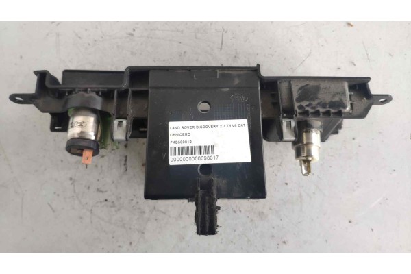 Recambio de cenicero para land rover discovery 2.7 td v6 cat referencia OEM IAM FKB500012  