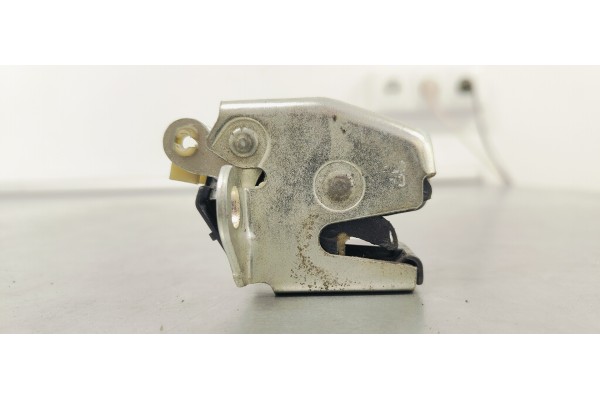 Recambio de cerradura puerta trasera derecha para fiat doblo 1.3 jtd 90 referencia OEM IAM   