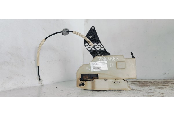 Recambio de cerradura puerta delantera derecha para volkswagen touareg (7la) 2.5tdi 175 4x4 referencia OEM IAM 7L0837090  