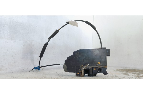 Recambio de cerradura puerta delantera izquierda para citroen c4 picasso 1.6hdi 120 fap referencia OEM IAM 9810310380  