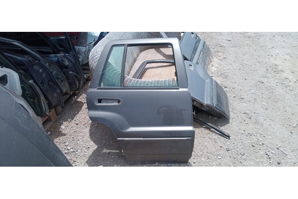Recambio de puerta trasera derecha para jeep gr.cherokee (wj/wg) 4.7 v8 cat referencia OEM IAM   