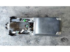Recambio de apoyabrazos central para land rover discovery 2.7 td v6 cat referencia OEM IAM  LR012125 
