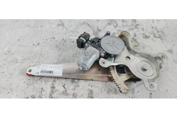 Recambio de elevalunas trasero derecho para mitsubishi l 200 (ka0/kb0) raging bull referencia OEM IAM MN182353  