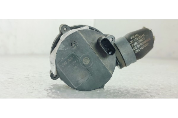 Recambio de bomba agua para skoda octavia lim. (5e3) referencia OEM IAM 5Q0965567J  
