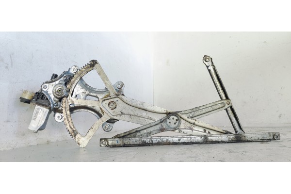 Recambio de elevalunas delantero derecho para mitsubishi l 200 (ka0/kb0) raging bull referencia OEM IAM MN182354  