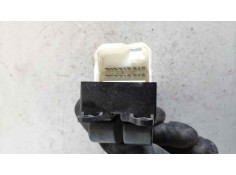 Recambio de mando elevalunas delantero izquierdo para toyota prius (nhw20) 1.5 cat referencia OEM IAM 514547  