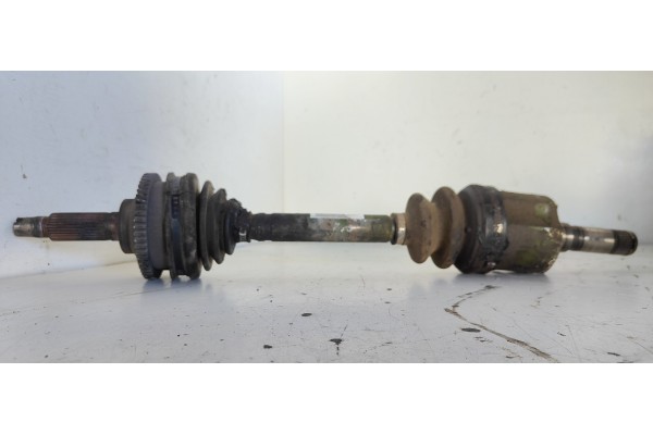 Recambio de transmision delantera izquierda para kia carnival ii 2.9 crdi lx referencia OEM IAM   