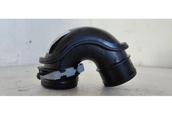 Recambio de tubo para opel insignia berlina excellence referencia OEM IAM E024175  