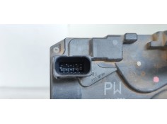 Recambio de cerradura puerta trasera derecha para opel zafira b enjoy referencia OEM IAM 13210739  