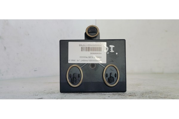 Recambio de modulo electronico para volkswagen passat lim. (3g2) 2.0 tdi 150 fap referencia OEM IAM 5Q0959593E  