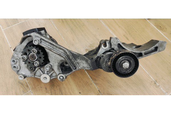 Recambio de bomba inyeccion para seat ibiza iv berlina 1.6tdi 90 fap referencia OEM IAM 03L130755E  