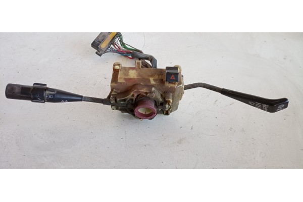 Recambio de mando multifuncion para toyota land cruiser 70 referencia OEM IAM   