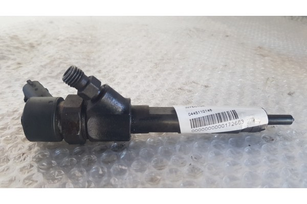 Recambio de inyector para volvo v40 familiar 1.9 d+ (85kw) referencia OEM IAM 0445110146  