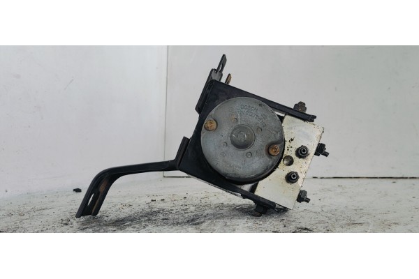 Recambio de abs para kia sorento 2.5 crdi ex referencia OEM IAM 0265216928  