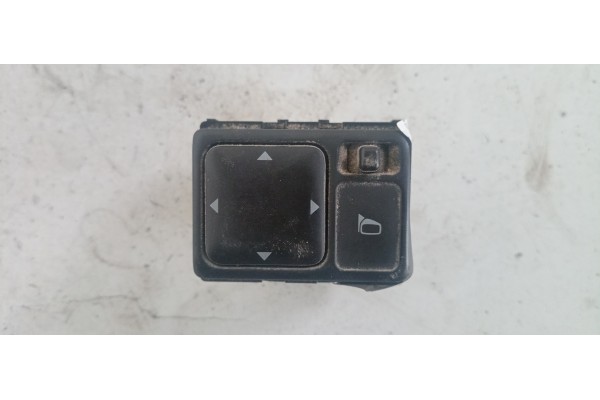 Recambio de mando retrovisor para nissan navara pick-up (d40m) king cab le 4x4 referencia OEM IAM 050713  