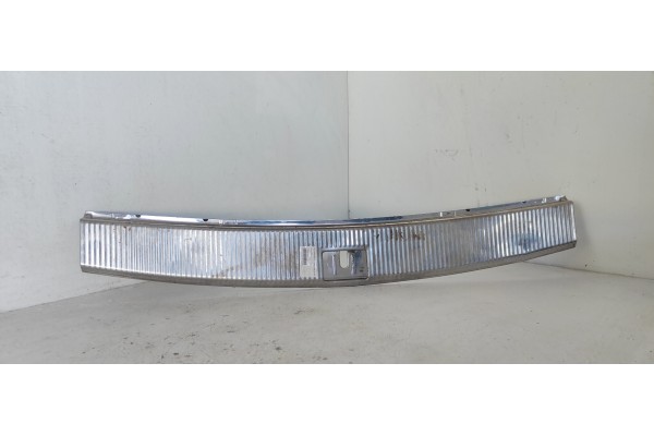 Recambio de moldura para volkswagen touareg (7la) tdi r5 referencia OEM IAM 7L6863459B  