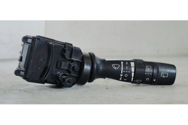 Recambio de mando limpia para hyundai i30 (gd) trend referencia OEM IAM 934202K560  