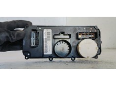 Recambio de mando calefaccion / aire acondicionado para chrysler voyager (rg) 2.8crd 150 referencia OEM IAM 05005001AF  
