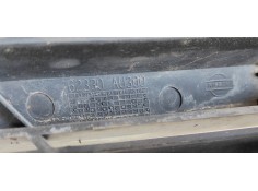 Recambio de rejilla delantera para nissan primera berlina (p12) line up referencia OEM IAM 62330AU300  