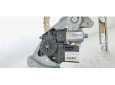 Recambio de elevalunas delantero derecho para renault scenic iii 1.9 dci 130 referencia OEM IAM 807300011R  