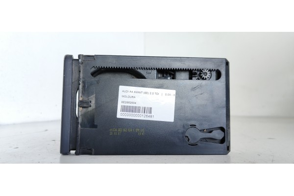 Recambio de moldura para audi a4 avant (8e) 2.0 tdi referencia OEM IAM 8E2862534  