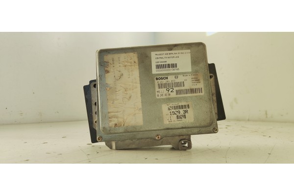 Recambio de centralita motor uce para peugeot 406 berlina (s1/s2) st referencia OEM IAM 0261204066  