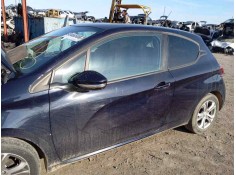 Recambio de puerta delantera izquierda para peugeot 208 1.2 i turbo 110 referencia OEM IAM   