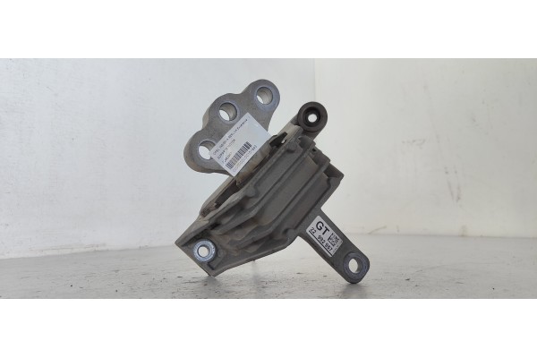 Recambio de soporte motor para opel insignia berlina excellence referencia OEM IAM 22992957  